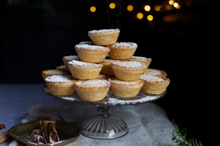 Cover Image for Christmas has arrived at The Highwayman