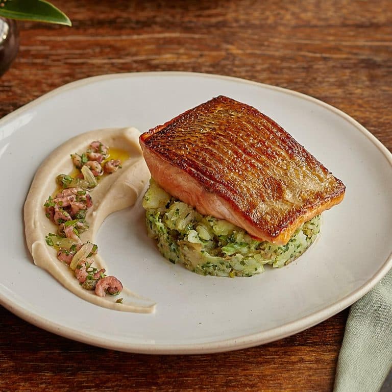 Cover Image for Our à la carte menu at The Highwayman